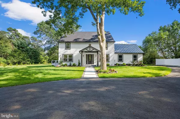 3925 E LANDIS AVE, Vineland, NJ 08361