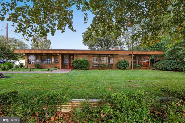 19 NORTHWOOD DR, Vineland, NJ 08360