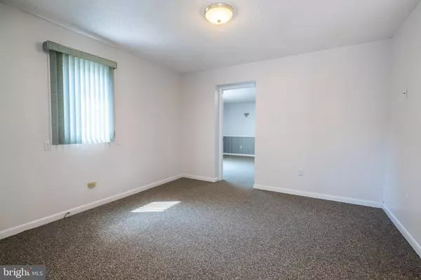 1117 E LANDIS AVE #C, Vineland, NJ 08360