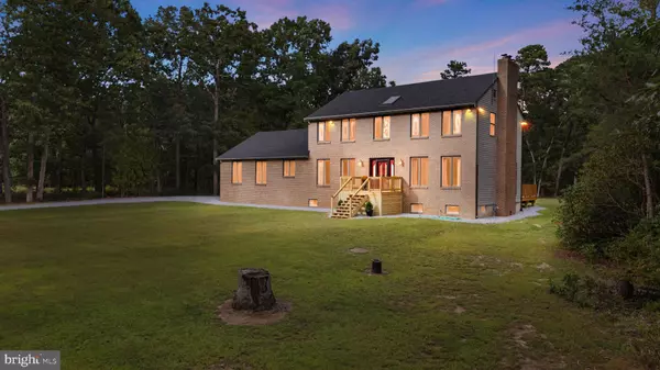 1042 LAUREL LN, Bridgeton, NJ 08302