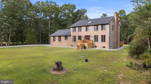 1042 LAUREL LN, Bridgeton, NJ 08302