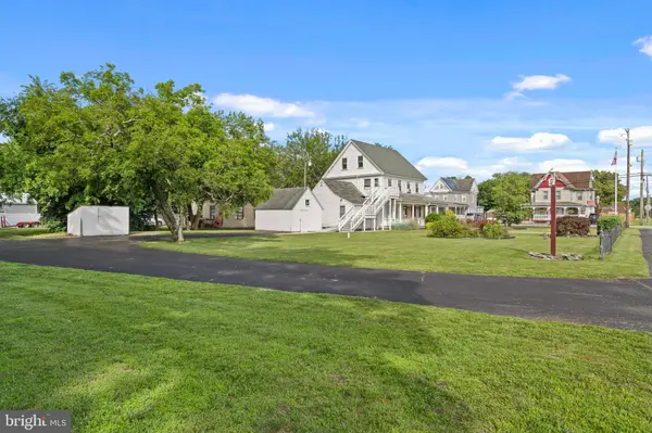 643 MAIN ST, Leesburg, NJ 08327