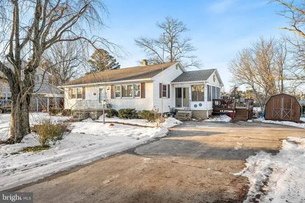 192 HENDRICKS AVE, Vineland, NJ 08360