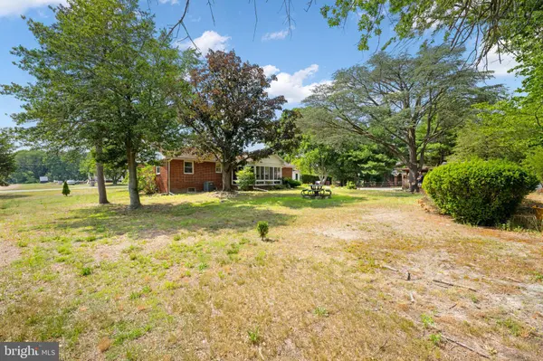 1189 S WEST AVE, Vineland, NJ 08360