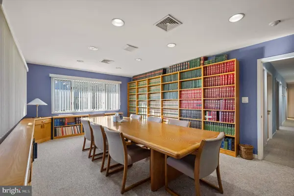 1138 E CHESTNUT AVE #2A & 2B, Vineland, NJ 08360