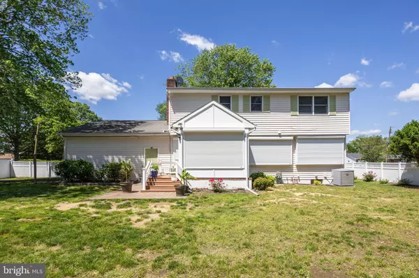 803 HIGHLAND AVE, Vineland, NJ 08361