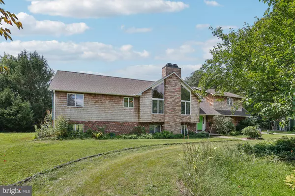 1417 ROGERS AVE, Vineland, NJ 08361