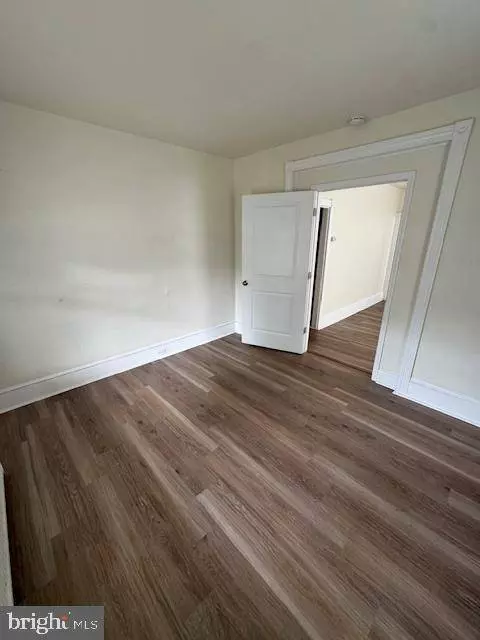 528 E MULBERRY ST, Millville, NJ 08332