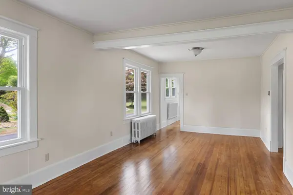 1842 S SPRING RD, Vineland, NJ 08361