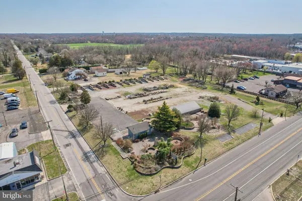 1363 S DELSEA DR, Vineland, NJ 08360