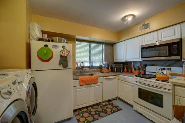 6041 Hoover Drive #6041, Mays Landing, NJ 08330