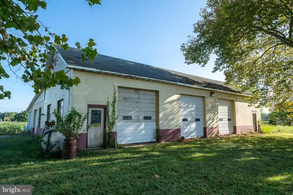 1479 CORNUCOPIA AVE, Vineland, NJ 08361