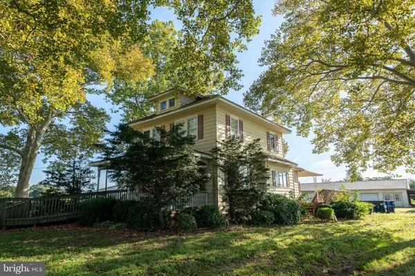 1479 CORNUCOPIA AVE, Vineland, NJ 08361