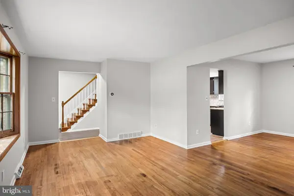 3264 SWAN DR, Vineland, NJ 08361