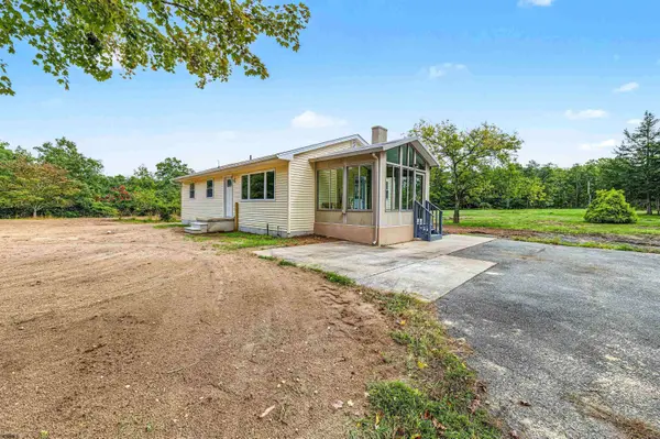 201 11th Ave, Mays Landing, NJ 08330