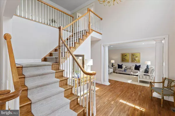 17 HUNTERS PATH, Skillman, NJ 08558