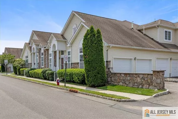 6503 Schindler DR, South Brunswick, NJ 08852