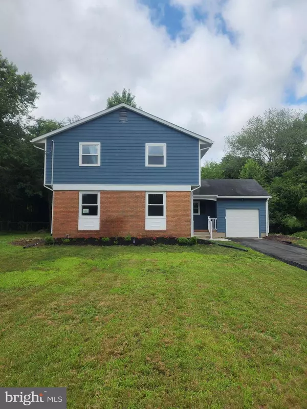 206 HENDRICKSON DR, Princeton Junction, NJ 08550