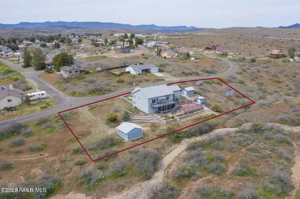 17862 E Hummingbird LN, Mayer, AZ 86333