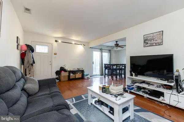 3801-D NEEDLES PL #D, Alexandria, VA 22309