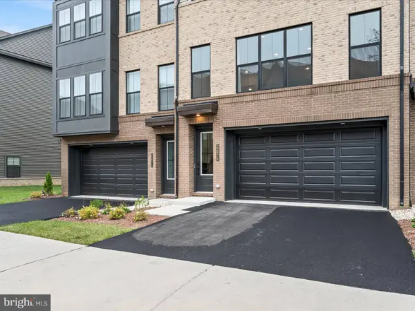 22976 COPPER TREE TER, Ashburn, VA 20148