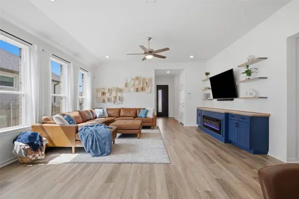 12528 Cockatoo XING, Manor, TX 78653