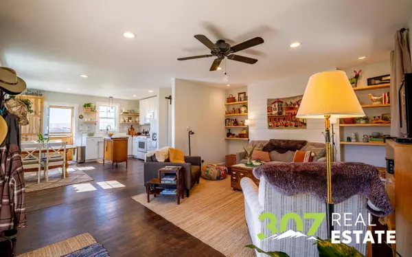 908 Lane 11, Powell, WY 82435