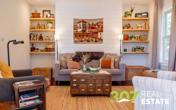 908 Lane 11, Powell, WY 82435