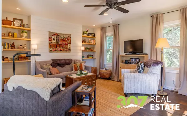 908 Lane 11, Powell, WY 82435