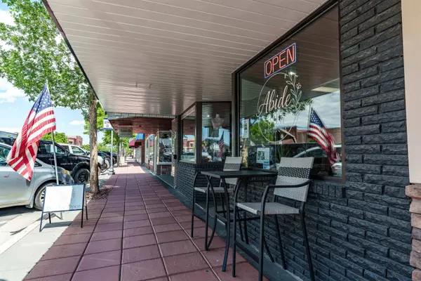 109 N Bent St, Powell, WY 82435