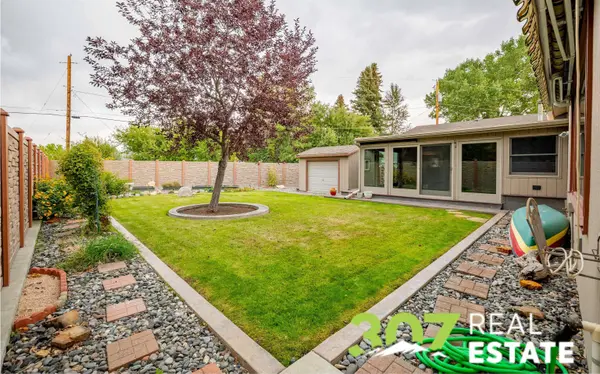 1225 Meadow Ln Ct, Cody, WY 82414