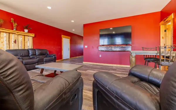 1693 Lane 14, Powell, WY 82435