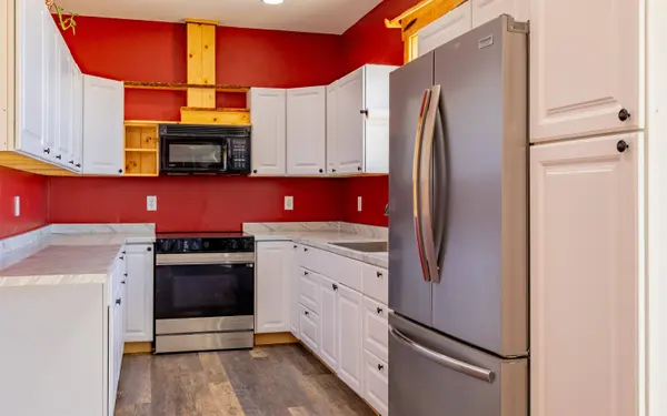 1693 Lane 14, Powell, WY 82435