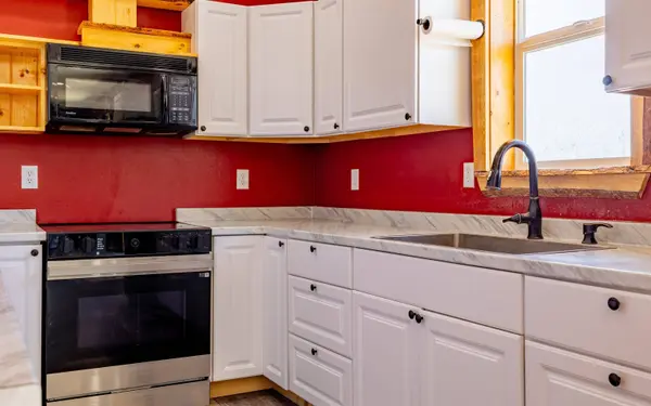 1693 Lane 14, Powell, WY 82435