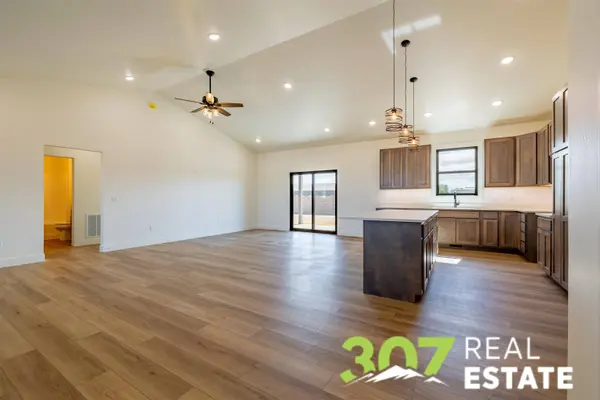 1010 Morning Glory Ln, Powell, WY 82435