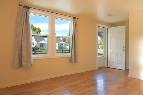 427 N Bernard St, Powell, WY 82435