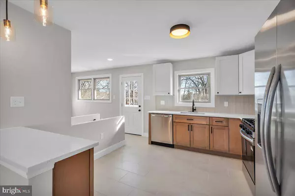 525 WESTMINSTER RD, Wenonah, NJ 08090