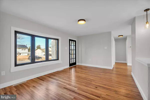 525 WESTMINSTER RD, Wenonah, NJ 08090