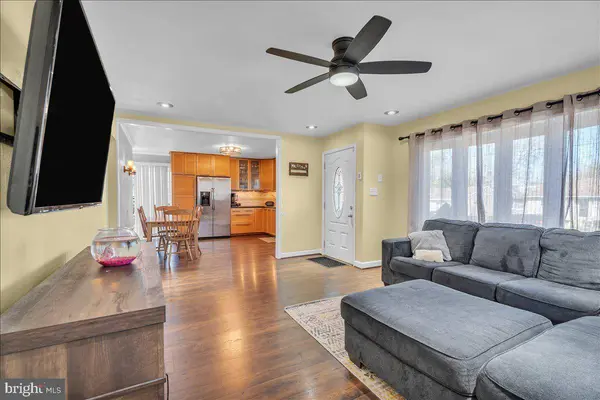 528 ROWAND AVE, Glendora, NJ 08029