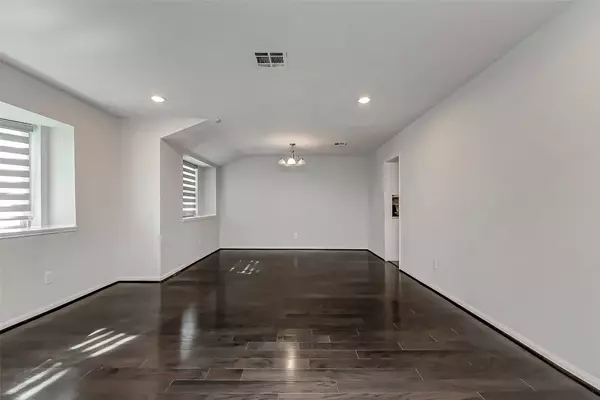 4130 N Braeswood BLVD, Houston, TX 77025