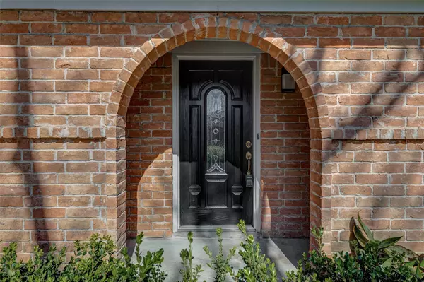 12710 Westleigh DR, Houston, TX 77077