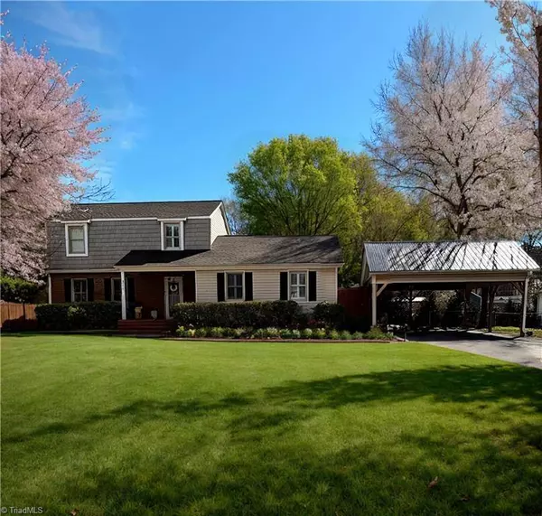 311 Irving Park DR, Kernersville, NC 27284