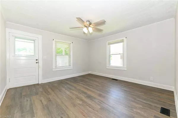 612 Georgia AVE, Burlington, NC 27217