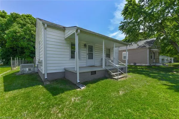 612 Georgia AVE, Burlington, NC 27217