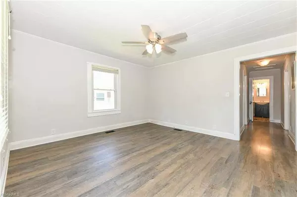 612 Georgia AVE, Burlington, NC 27217