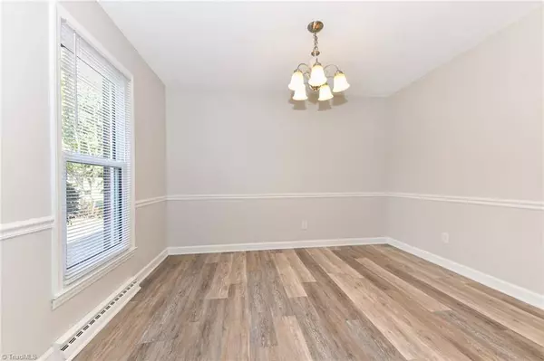 223 Beaucrest RD, Kernersville, NC 27284