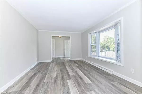 223 Beaucrest RD, Kernersville, NC 27284