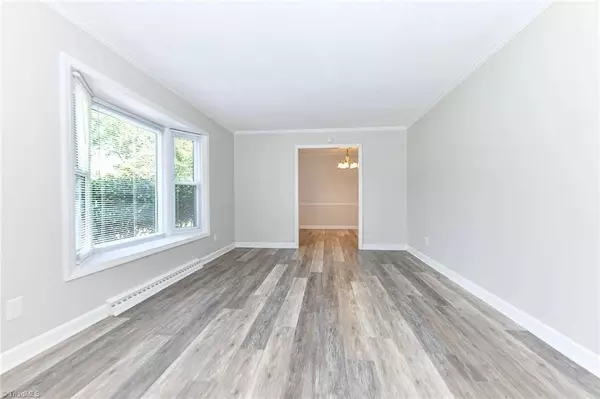 223 Beaucrest RD, Kernersville, NC 27284