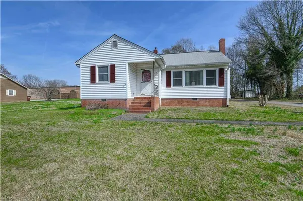 416 Greenwood DR, High Point, NC 27262