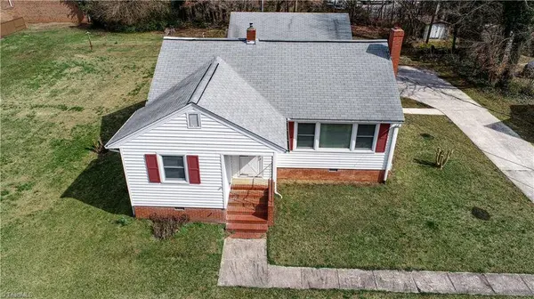 416 Greenwood DR, High Point, NC 27262